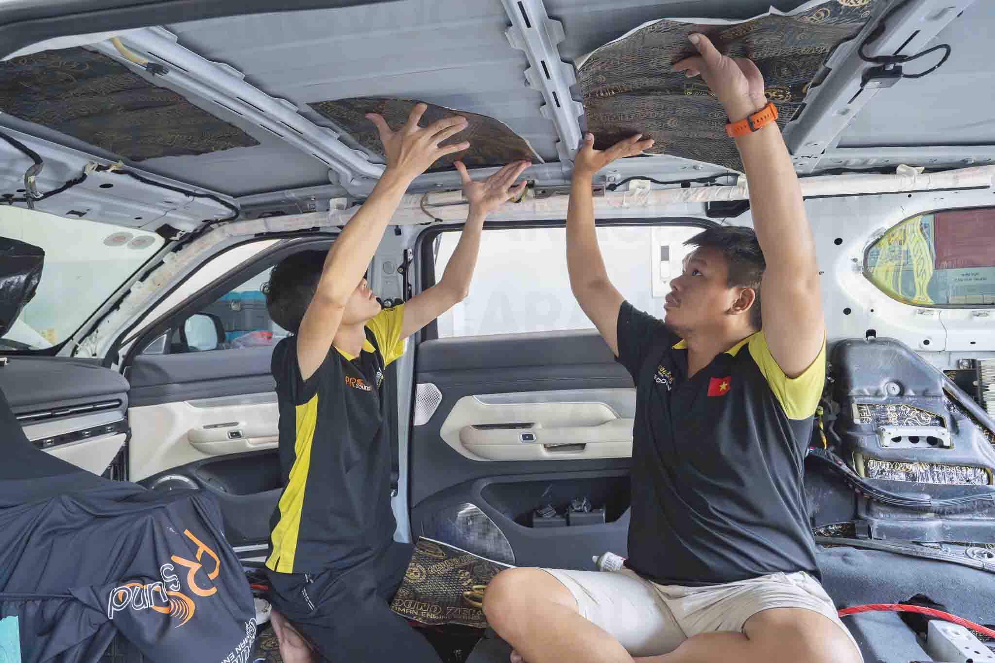 Trước khi dán chống ồn phải vệ sinh kỹ