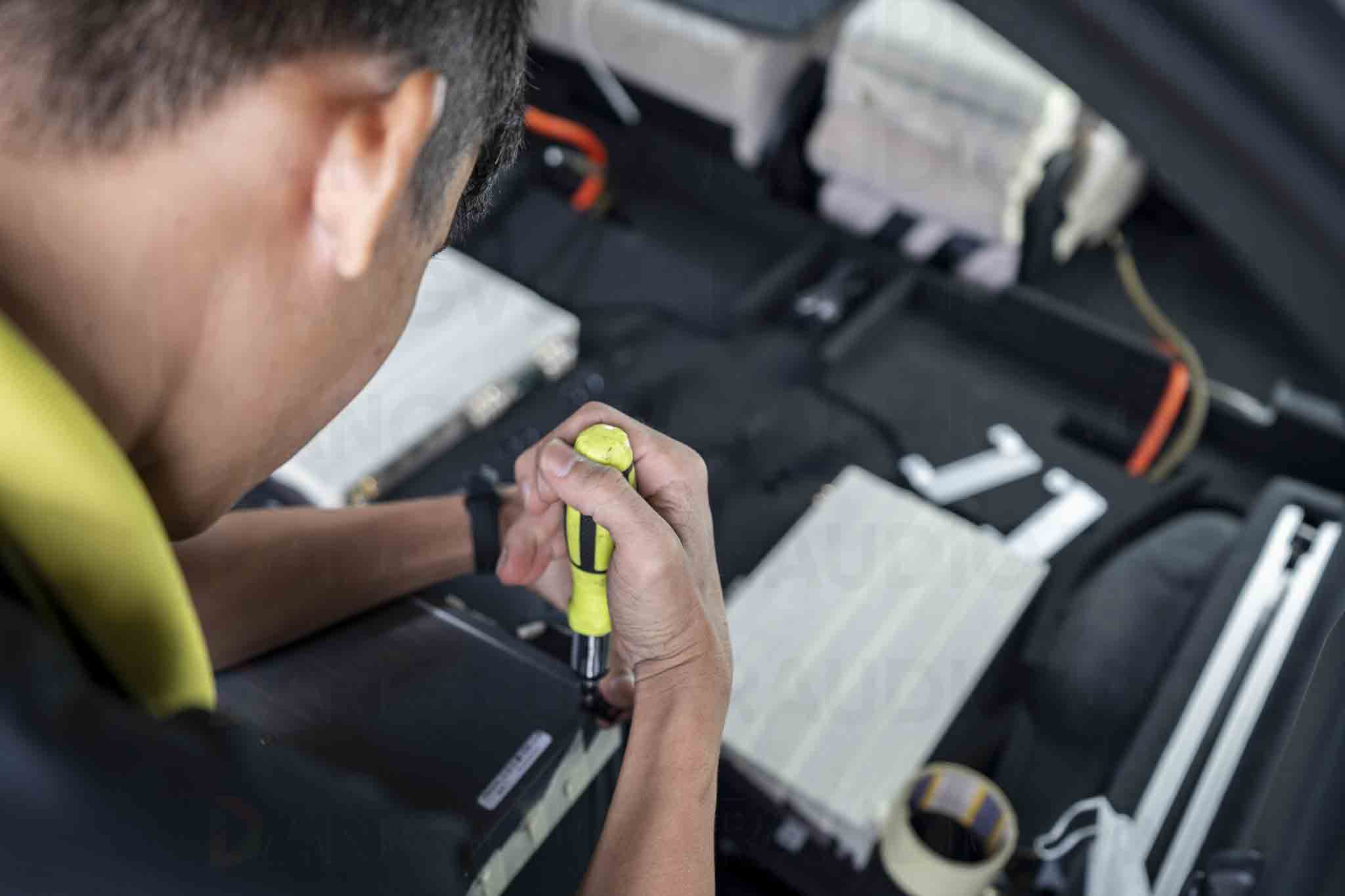 Bọc kỹ hệ thống, không xước đồ :)