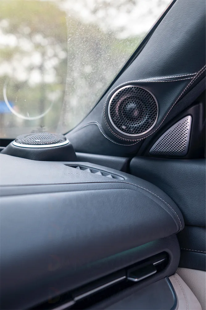 Mid taplo, treble cột A trông rất gọn gàng và đẹp