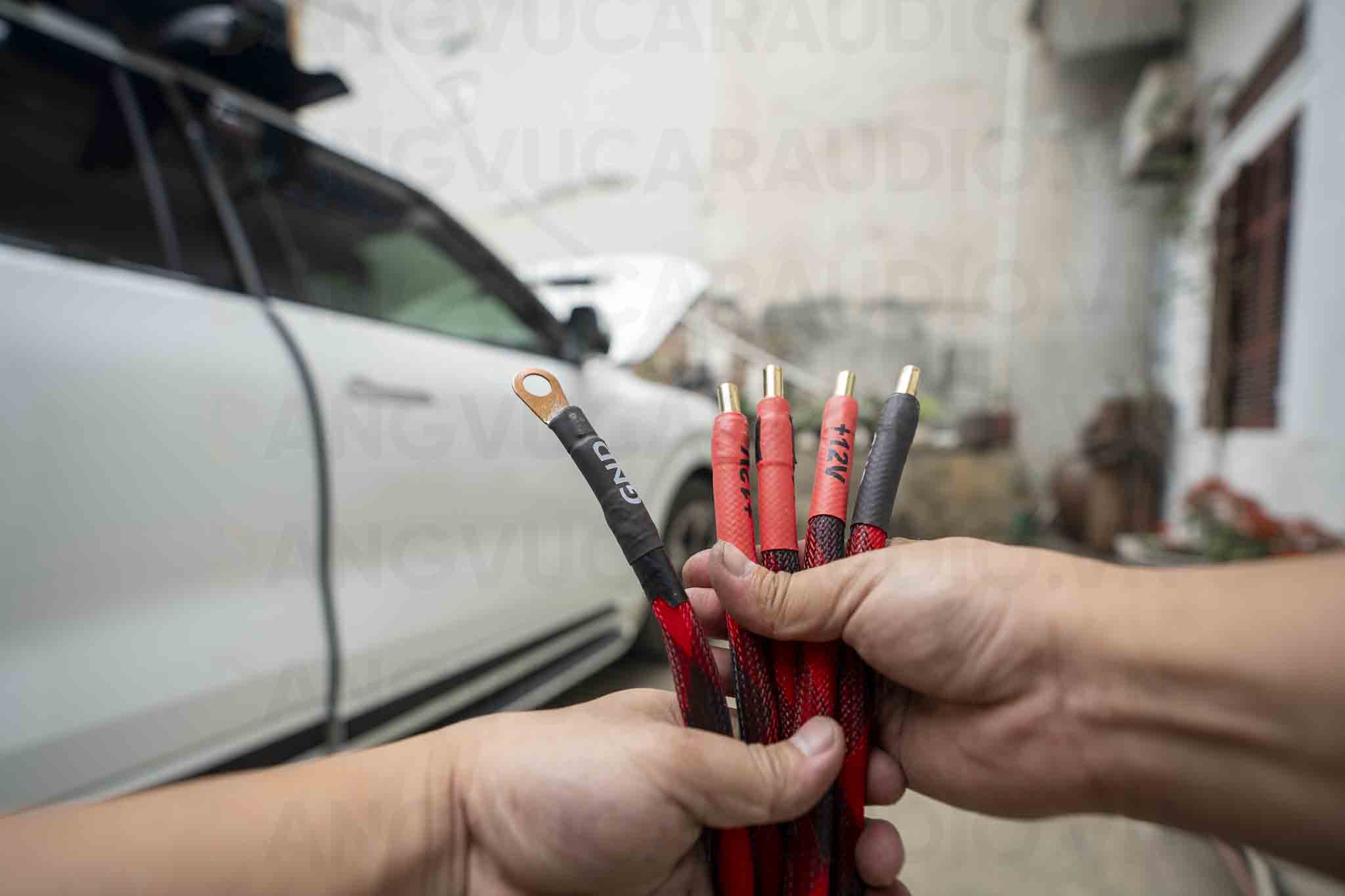 Đầu nguồn được đổ thiếc, cos chắc chắn - Đăng Vũ Car Audio 