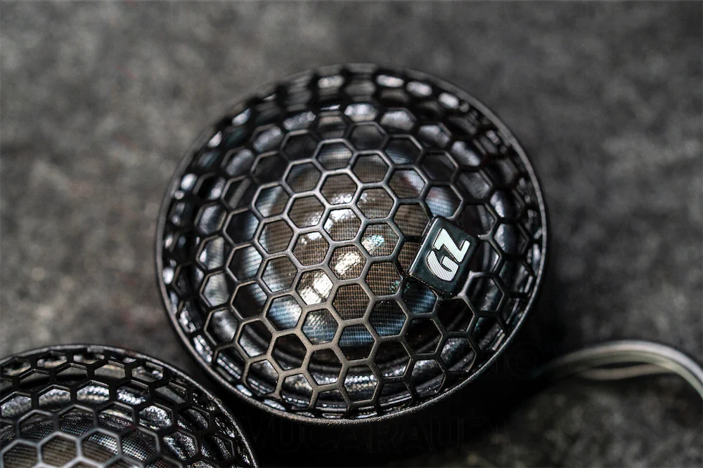 Loa Tweeter Silk Dome Uranium GZUT 28SQX sử dụng màng lụa