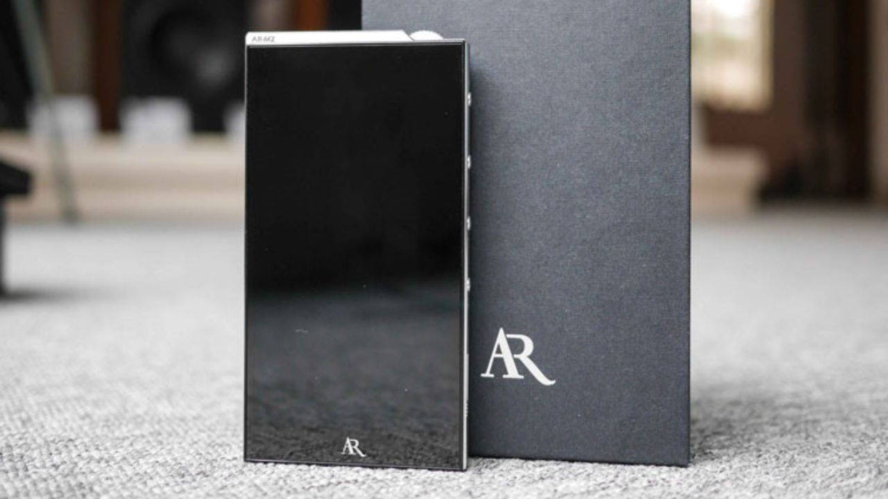 Acoustic Research AR M2
