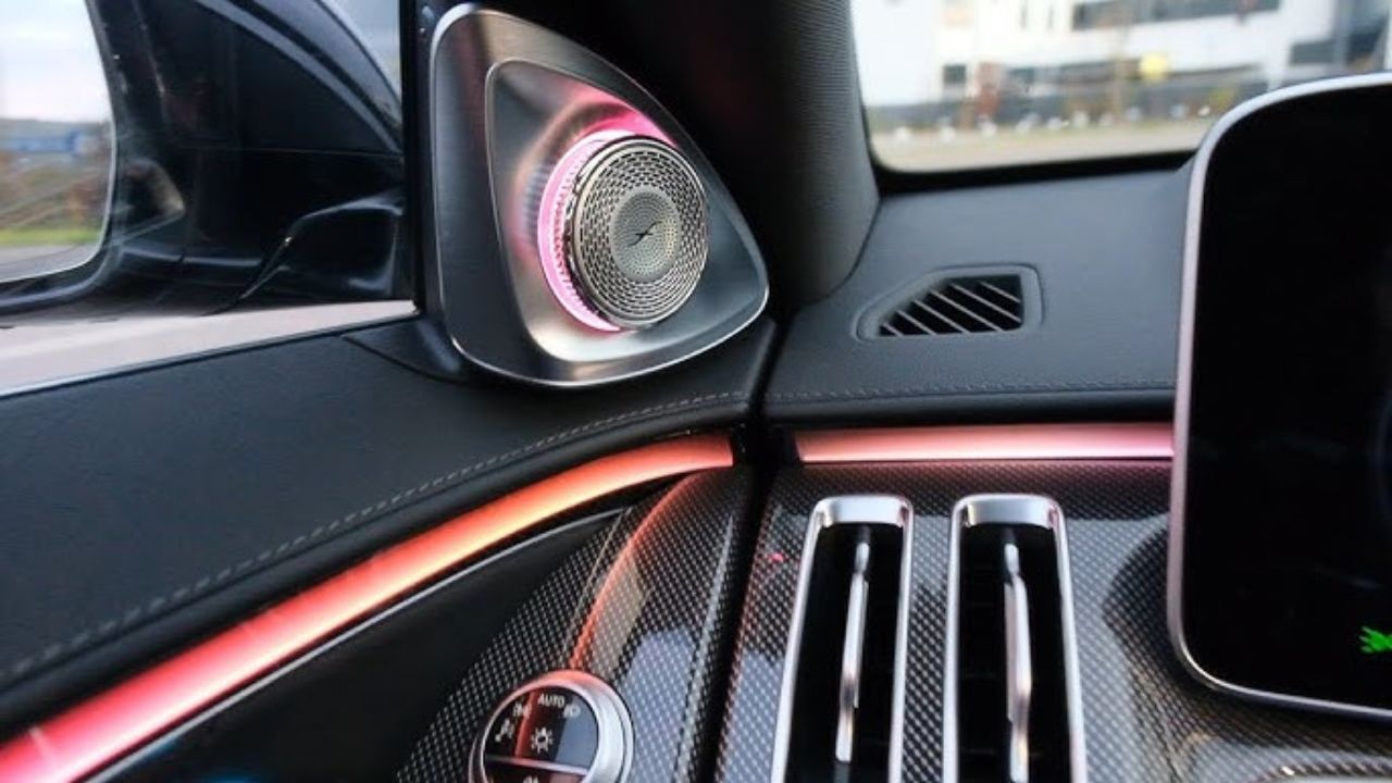 Loa Burmester 4D trên Mercedes-Benz S-Klasse 2022