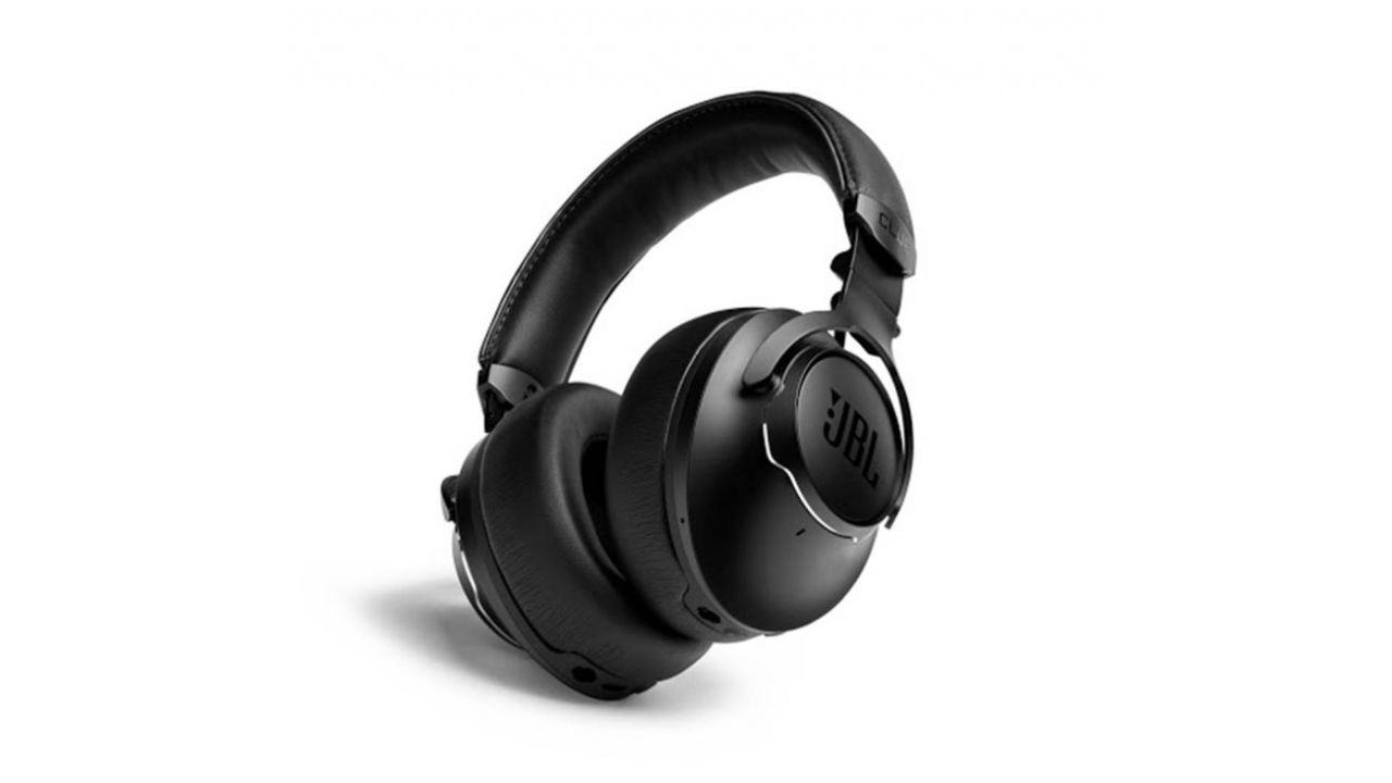 Tai nghe JBL 700BT