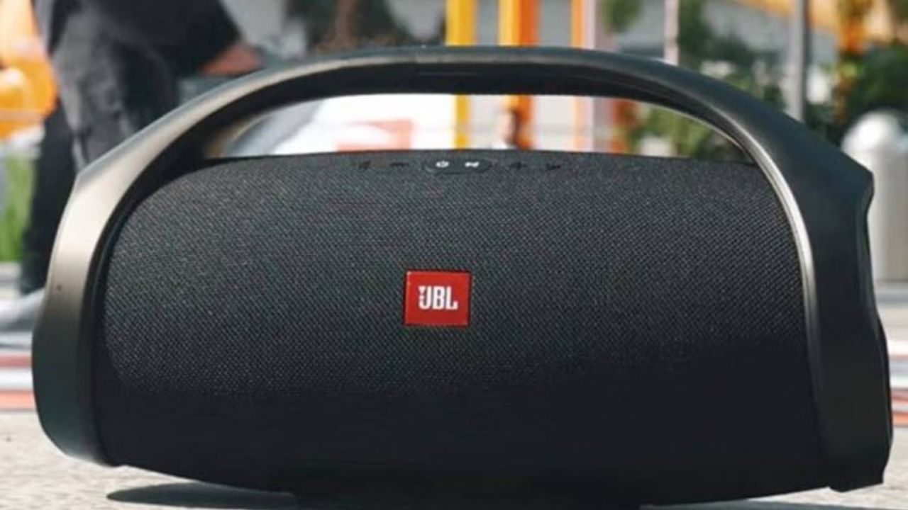 JBL Boombox