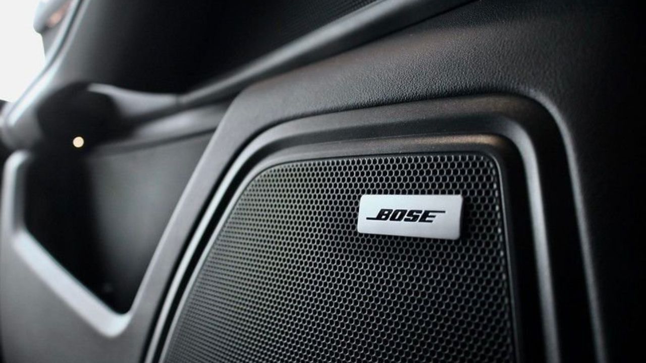 Porsche Macan Bose