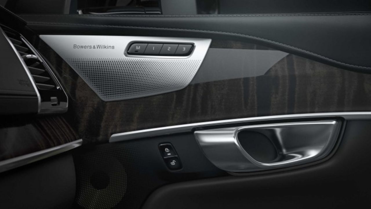 Bowers & Wilkins Trên BMW 7 Series