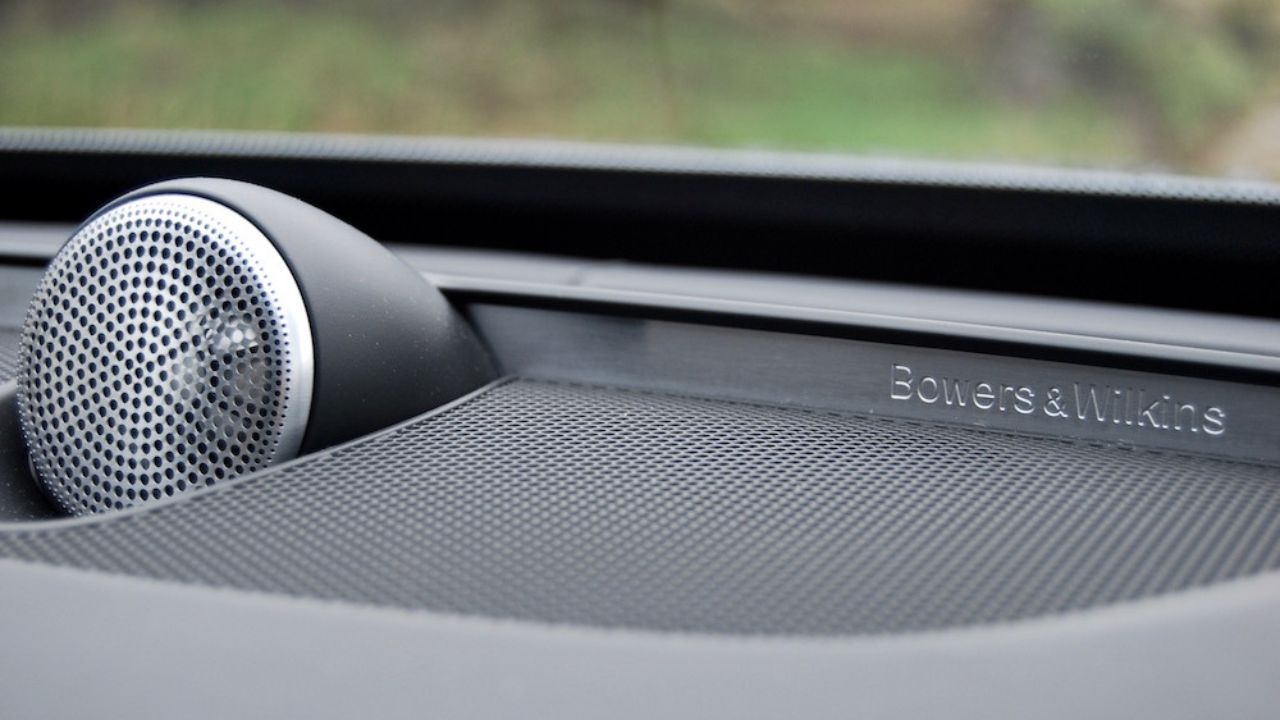 Bowers & Wilkins trên Volvo XC90