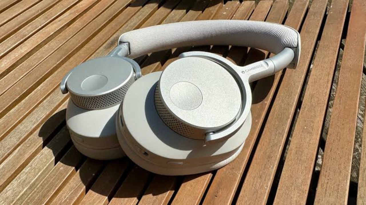 Cambridge Audio Melomania P100 (2)