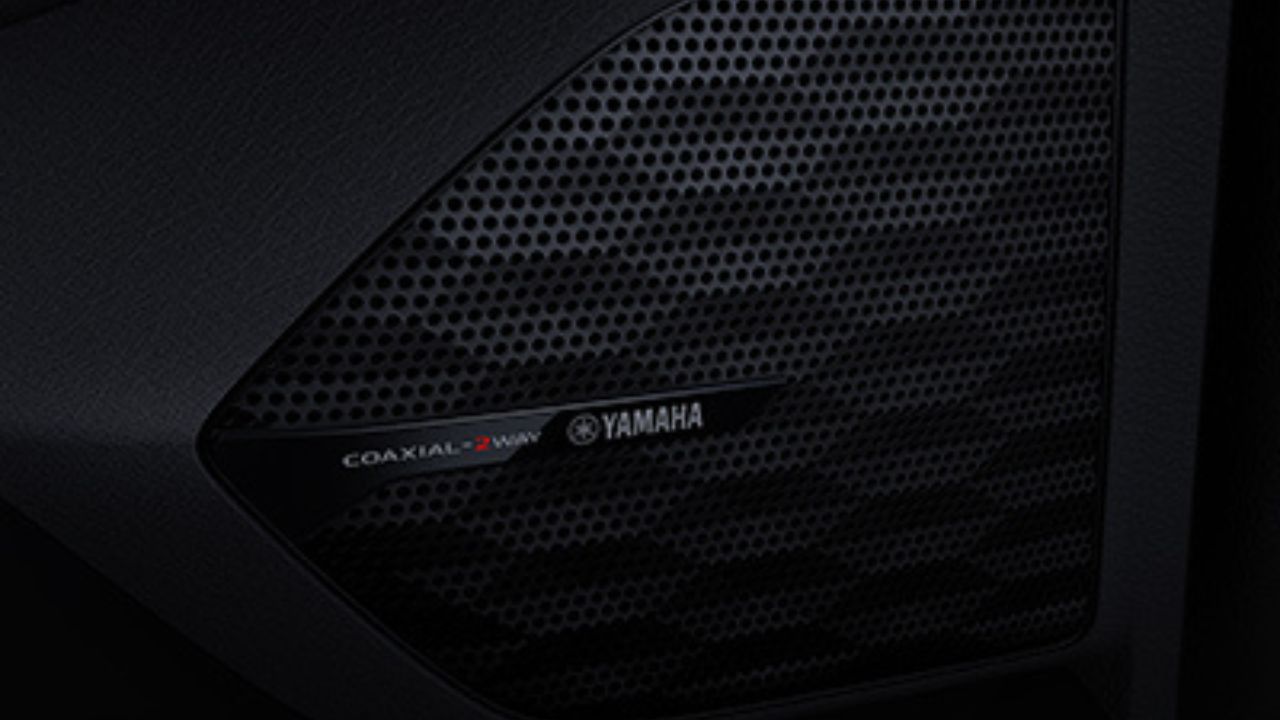 Loa Yamaha trên xe Mitsubishi