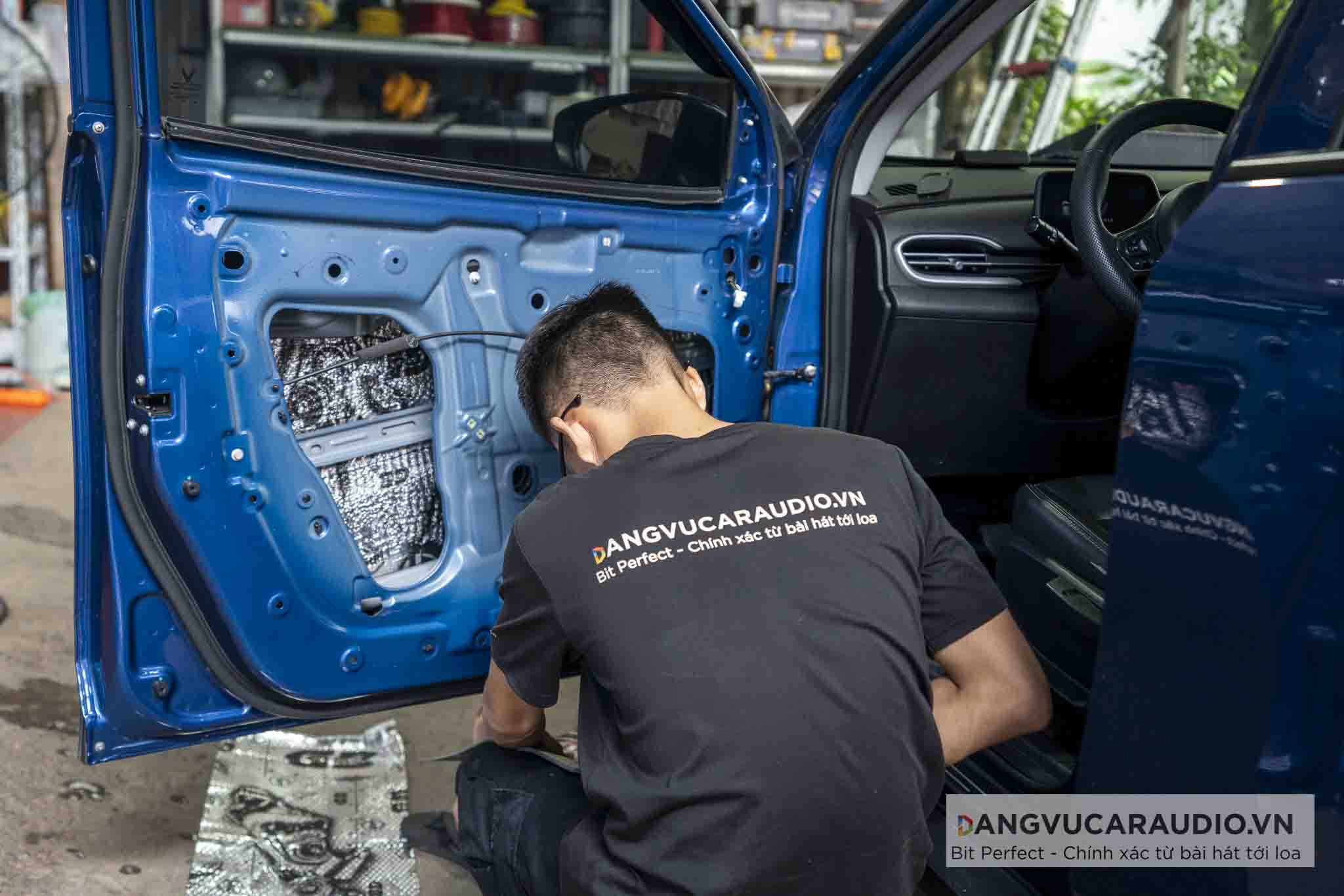Cắt gọn gàng và chính xác Vinfast VF5